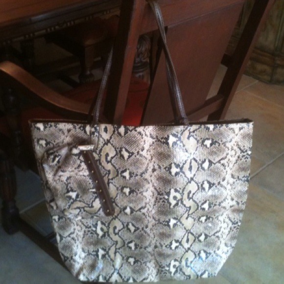 Sold to cocolatte