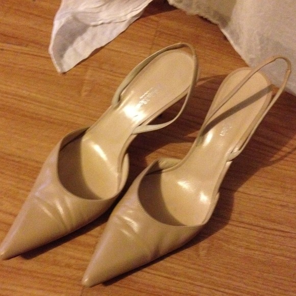 Calvin Klein pumps - Picture 3 of 4