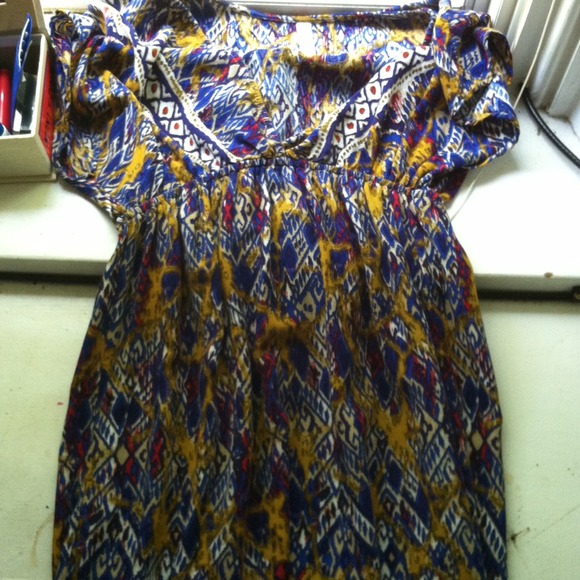 Flowy print dress