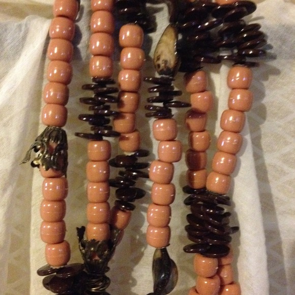 Belt designed by a Brazilian artist. - Picture 3 of 4