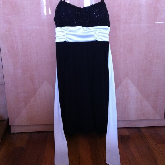 Black Cocktail Dress with Sequin on top