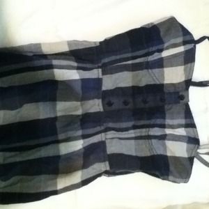 Volcom shirt. Very cute with anything!