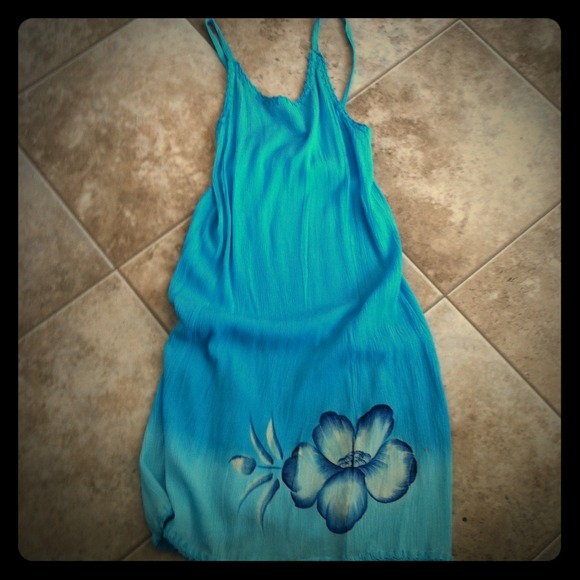 ✋SOLD IN BUNDLE✋🐬summer dress🐬