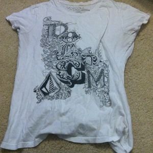 Large volcom shirt , says volcom on front
