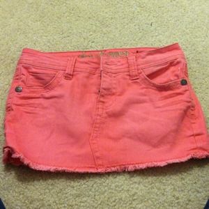 Coral/pink mini skirt