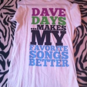 🎀TRADED🎀 Dave Days Shirt