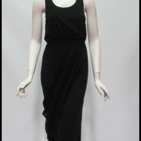 ✨SOLD✨Alice + Olivia silk draped dress!!