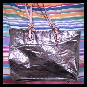 🔴reserved🔴Michael Kors bag