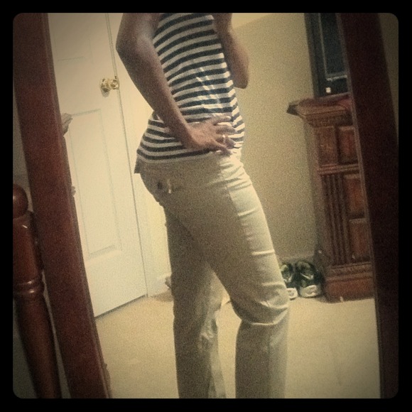 Khaki capris