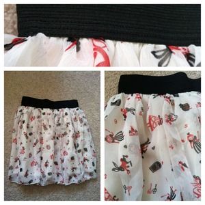 Like new, Cute white light weight skirt.