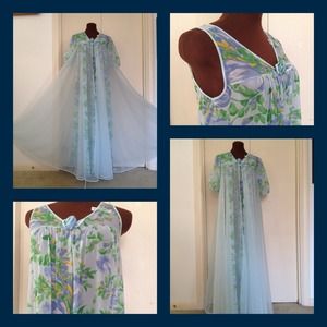 GORGEOUS 1950's vintage 2pc peignoir set Sz S