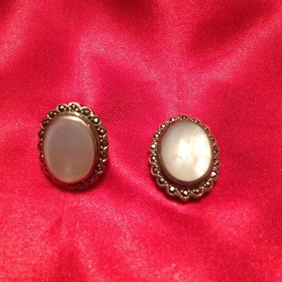 Sterling Silver and Mother of Pearl Earrings.