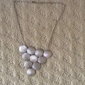 Silver discs necklace