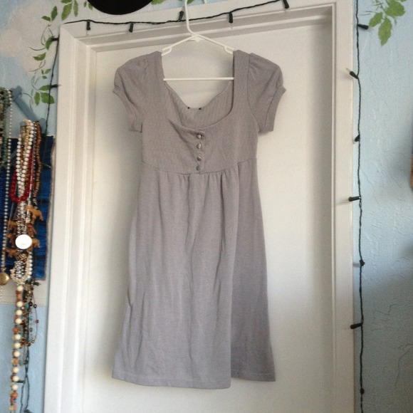 Sweet gray dress!💜