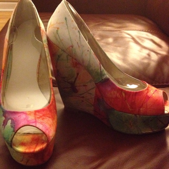 ***RESERVED***Brand new Multi color Wedge