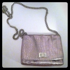 💜🎉HOST PICK💜🎉 Faux crocodile cross body