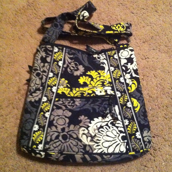Vera Bradley hipster purse (full size)