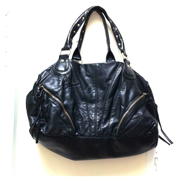 RESERVED @tammilcious Two bag bundle!