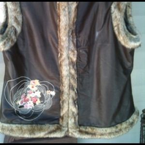 Best TRADED @anitaeve