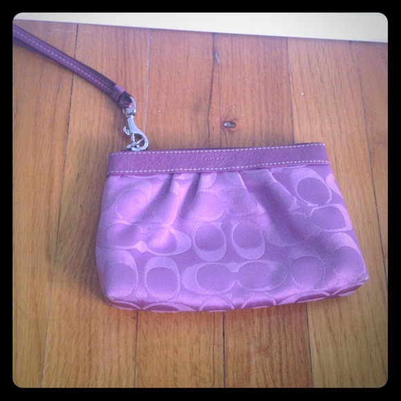 wristlet - Picture 1 of 2