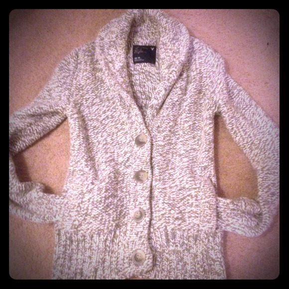 Reserved for @tdhoov American Eagle sweater