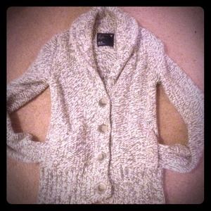 Reserved for @tdhoov American Eagle sweater