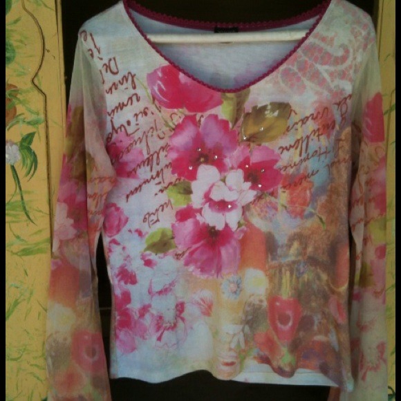 Floral top