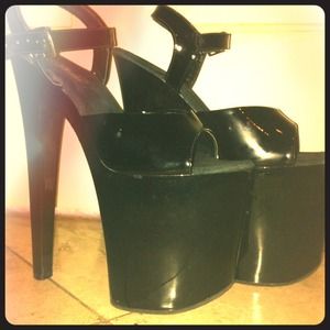 10in black Pleaser heels sz. 8  (obo)