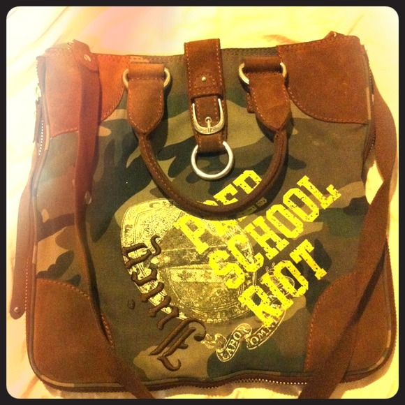 Juicy Couture: Army print & brown leather bag(obo)