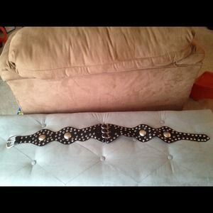 Black studded rocker belt,side buckle,sm-lrg