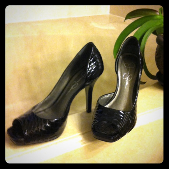 Jessica Simpson peep toe pumps