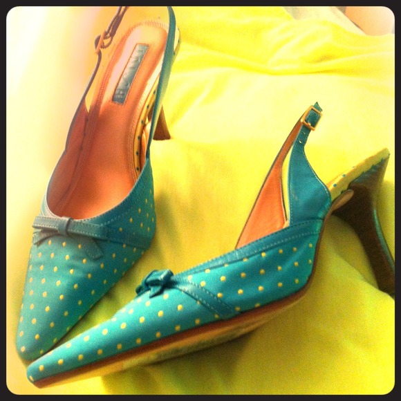 Aqua blue with yellow polka dots. 3" heels