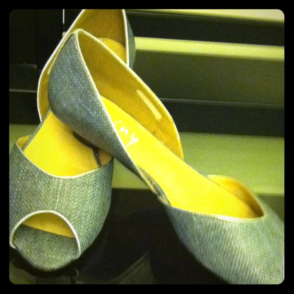 Blue/Gray Kitten Heel Shoes