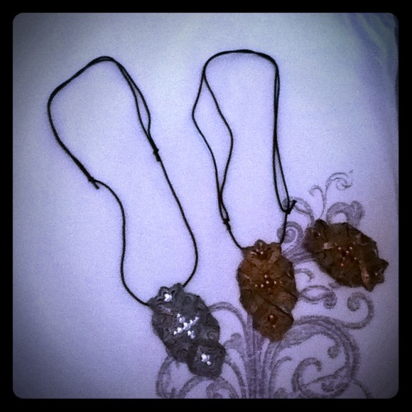Jewelry made out of paper!!!