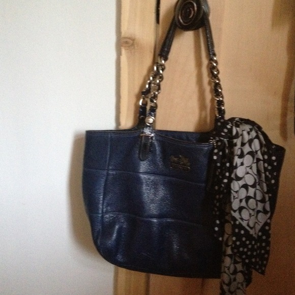 100% authentic coach purse.. Royal blue