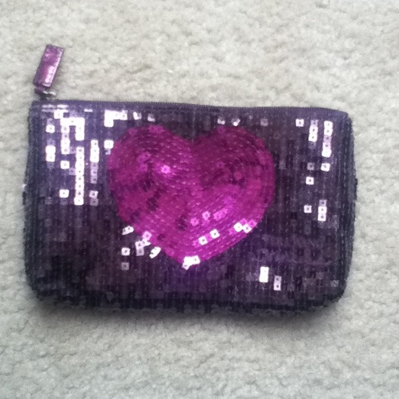 Sparkly Vera Wang Wallet!