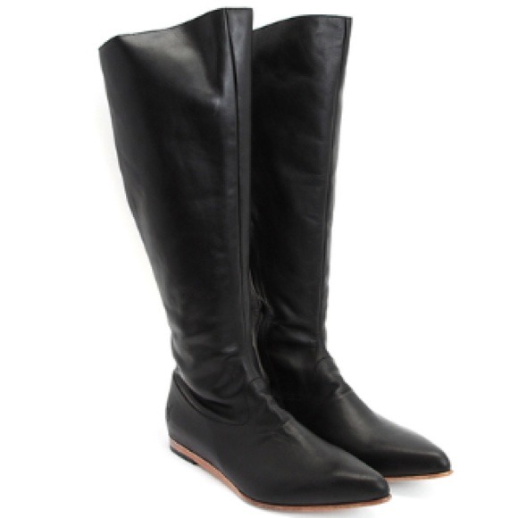 SOLD: NWT John Fluevog "Intuit"