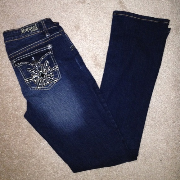 NWOT!!! Cross detailed jeans!!!