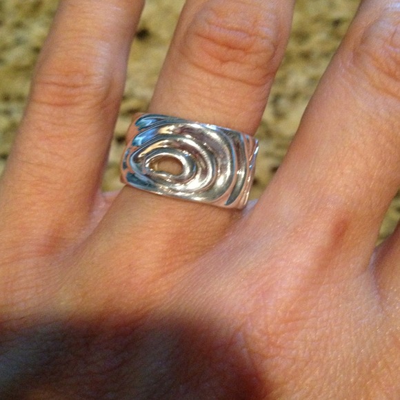 .925 silver fun ring