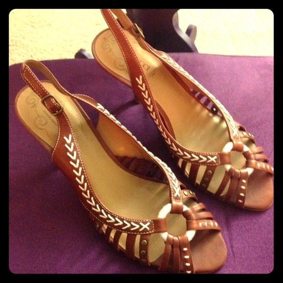 Brand new. Taylor swift style. Sweet and natural