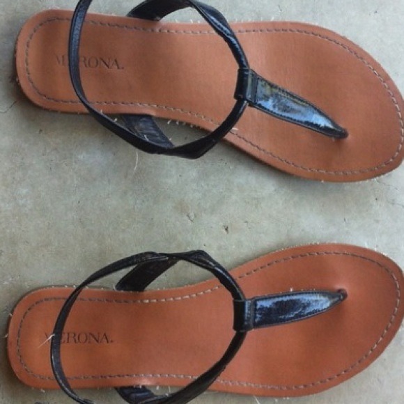 Cute Merona sandals🌀