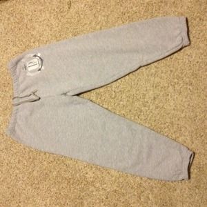 VS elastic Capri sweats