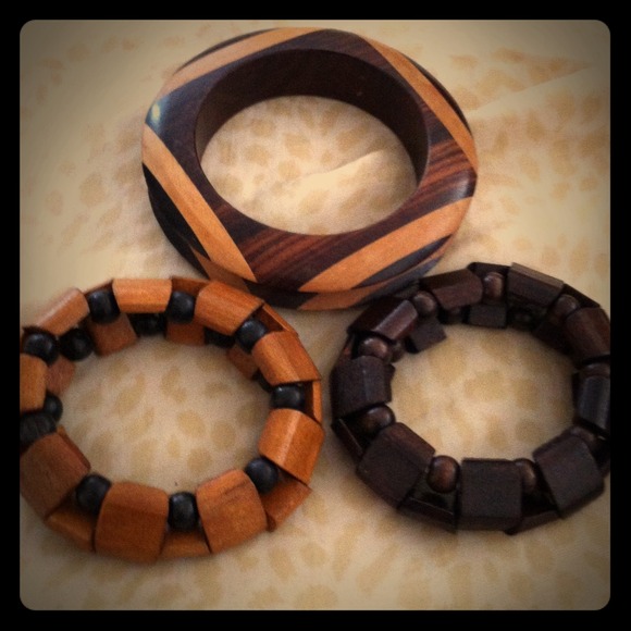 🌟RESERVED 🌟Wooden bangles