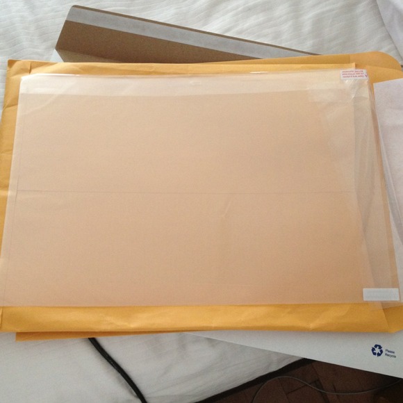 MacBook Pro 13" screen protector - Picture 2 of 2