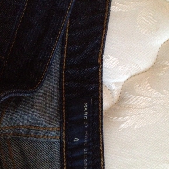 Marc Button Shorts - Picture 2 of 2