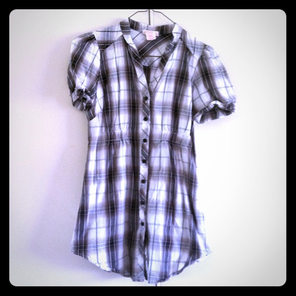 Black and white plaid shirt