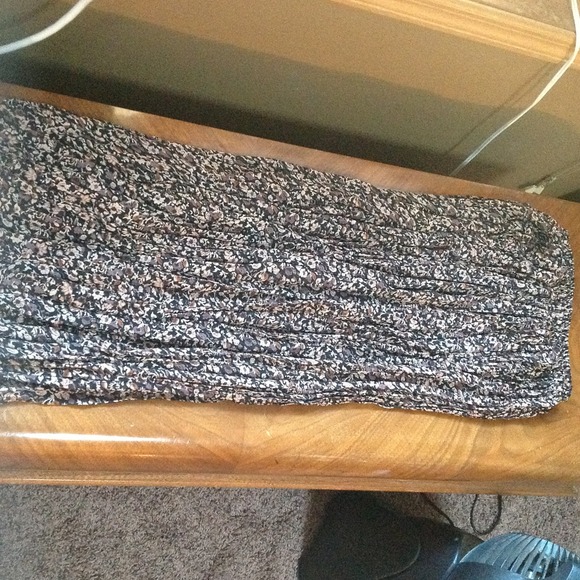 Express Floral Skirt