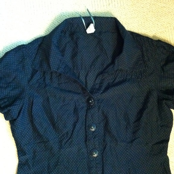 Fossil peplum fit short sleeve button down