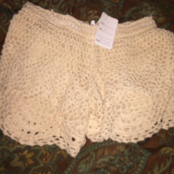 Lace shorts