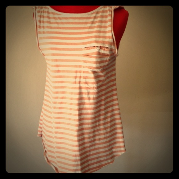 *reserved for @barbielinz27* Quiksilver tank